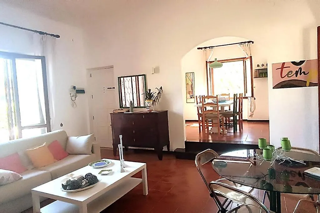 L'Ibiscus Villa Brucoli Italy